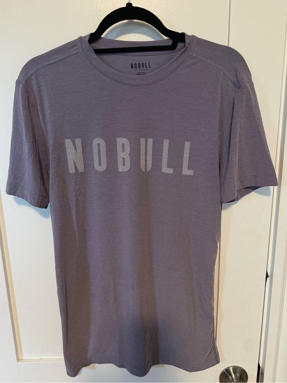 NOBULL Men's Short-Sleeve Logo Tee — Dusty Mauve
